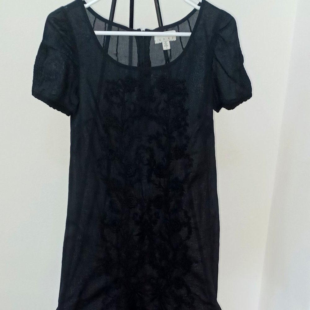 Urban Outfitters Kimchi & Blue Black Floral Embroidered  Dress 100% Cotton